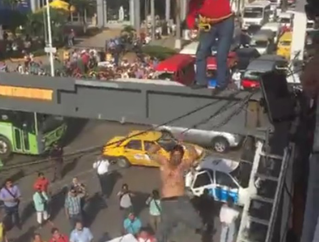 ESCALOFRIO12