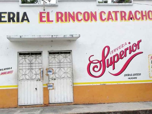 bar
