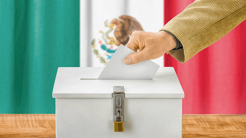 Analizan expertos transición democrática en México ...