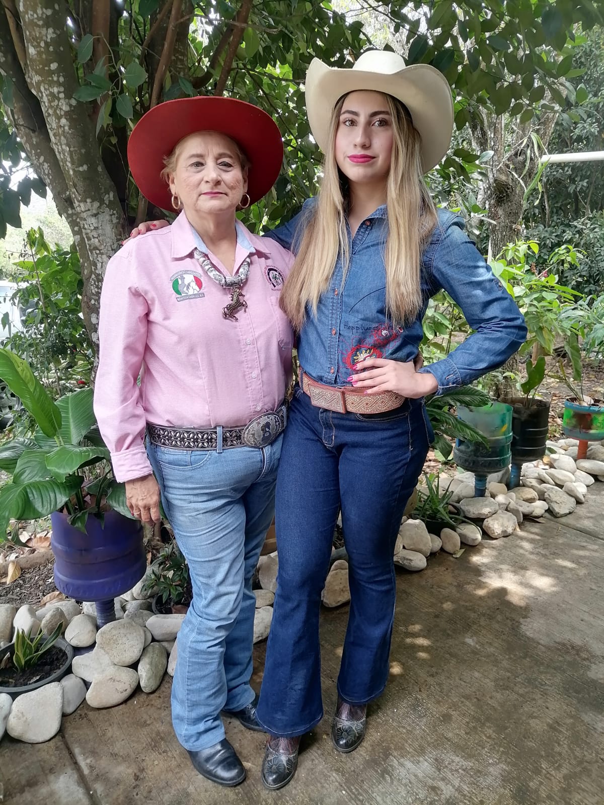 Reanudan cabalgata femenil | Diario de Palenque